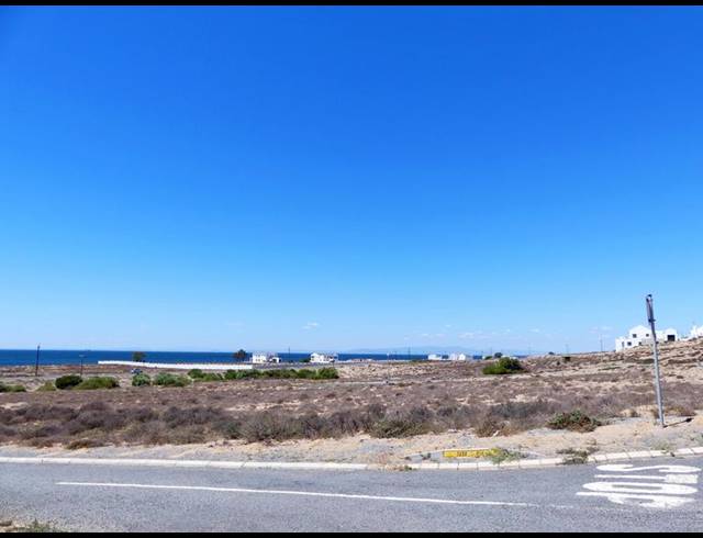 LAND FOR SALE IN DA GAMA BAY